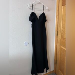 Elegant Black Formal Dress